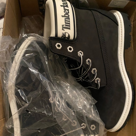 Timberlands - Picture 1 of 1